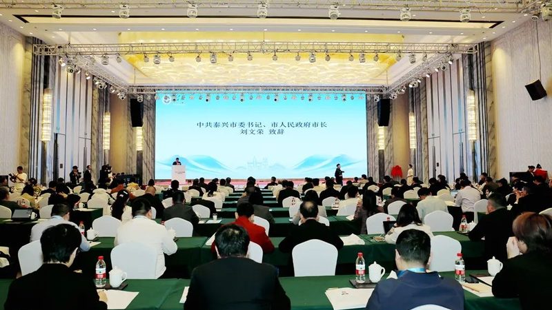 选择质量好的塑料添加剂，需要关注以下几个关键指标：