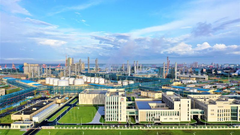 化工产品代理市场：价格行情背后的行业逻辑